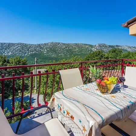 Neven Apartman Grizane-Belgrad