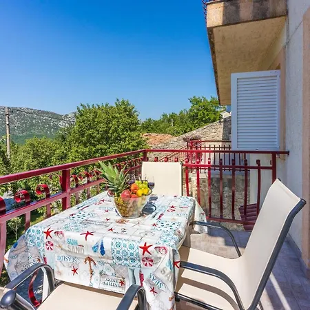 Neven Apartman Grizane-Belgrad
