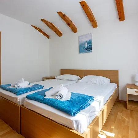 Apartment Neven
