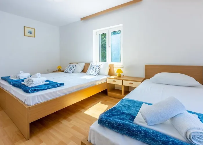 Neven Apartamento